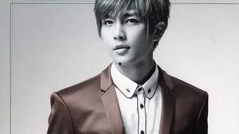 炎亚纶进娱乐圈吃瓜群众